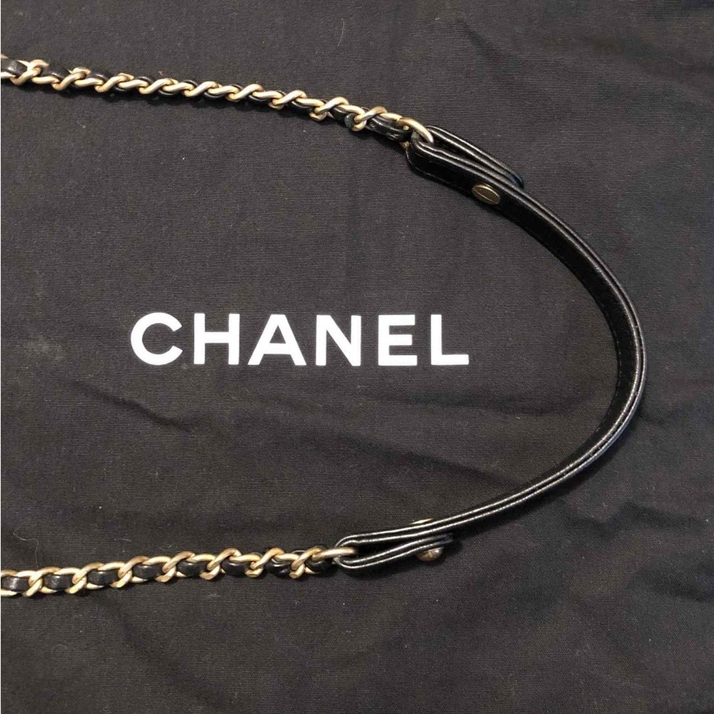 Chanel Black Quilted Mini Calfskin Leather Handbag - Picture 13 of 16